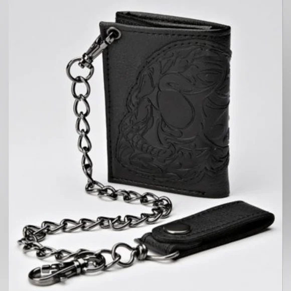 Spencer's Black Embossed Skull Wallet with Chain - Picture 2 of 12